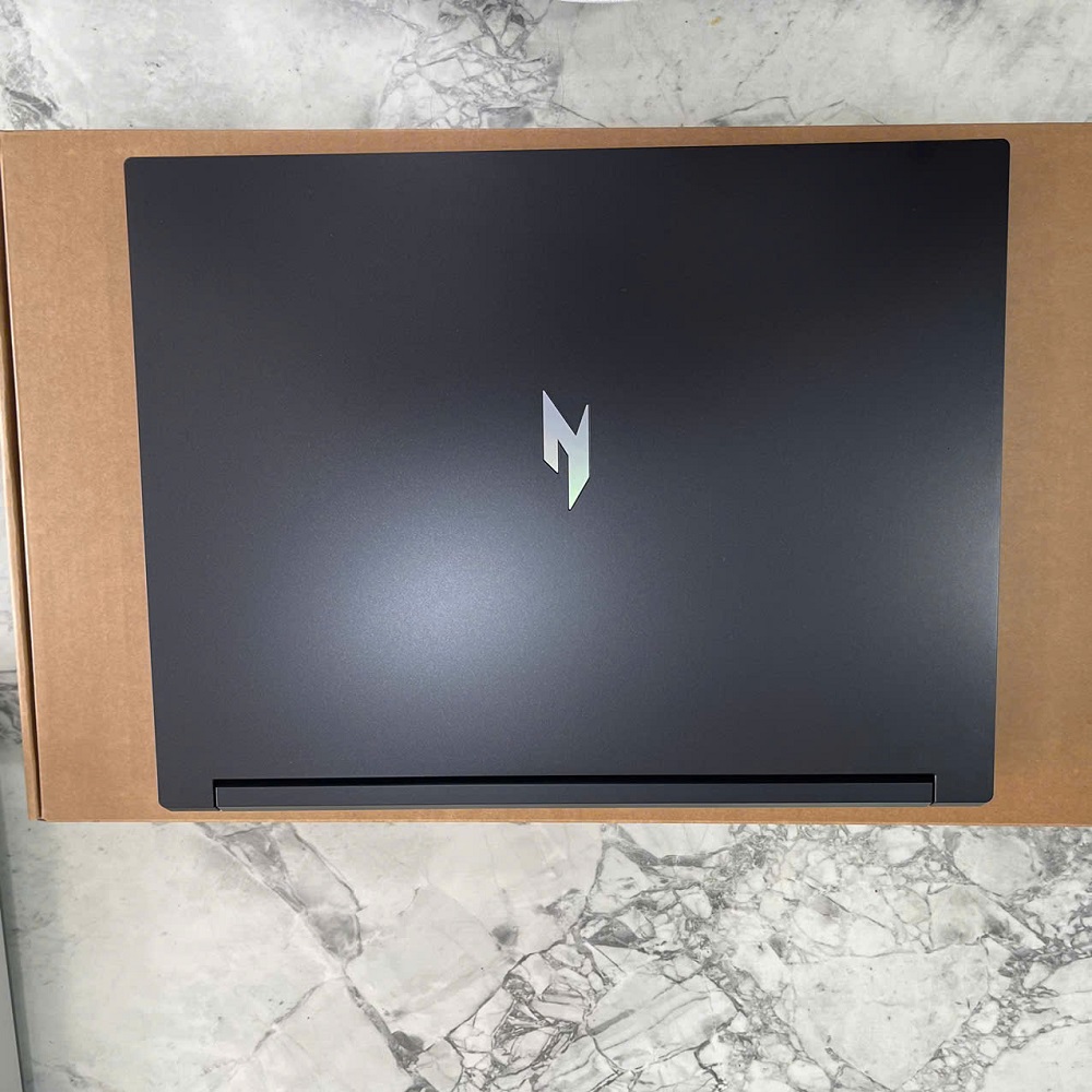 Gaming - Đồ Họa Acer Nitro V ANV16-41-R36Y (Máy LikeNew-Còn Bảo Hành Hãng 8/2028) RYZEN 7 8845HS RAM 16GB SSD 512GB RTX™ 4050 6GB MÀN HÌNH : 116 INCH WUXGA