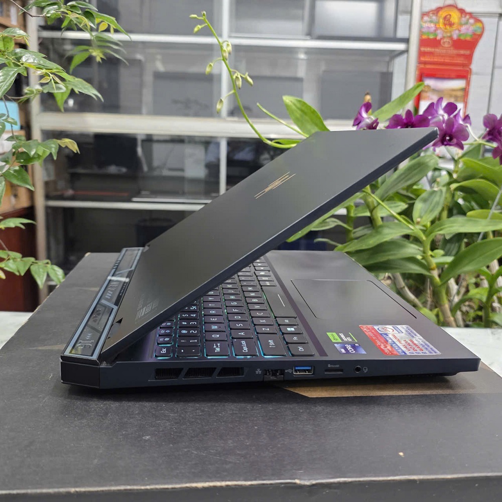 Gaming - Đồ Họa Acer Predator Helios Neo 16-PHN16-72-91RF CORE I9-14900HX RAM 16GB SSD 1.000GB RTX 4060 8GB MÀN HÌNH : 16'' 2.5K 240Hz