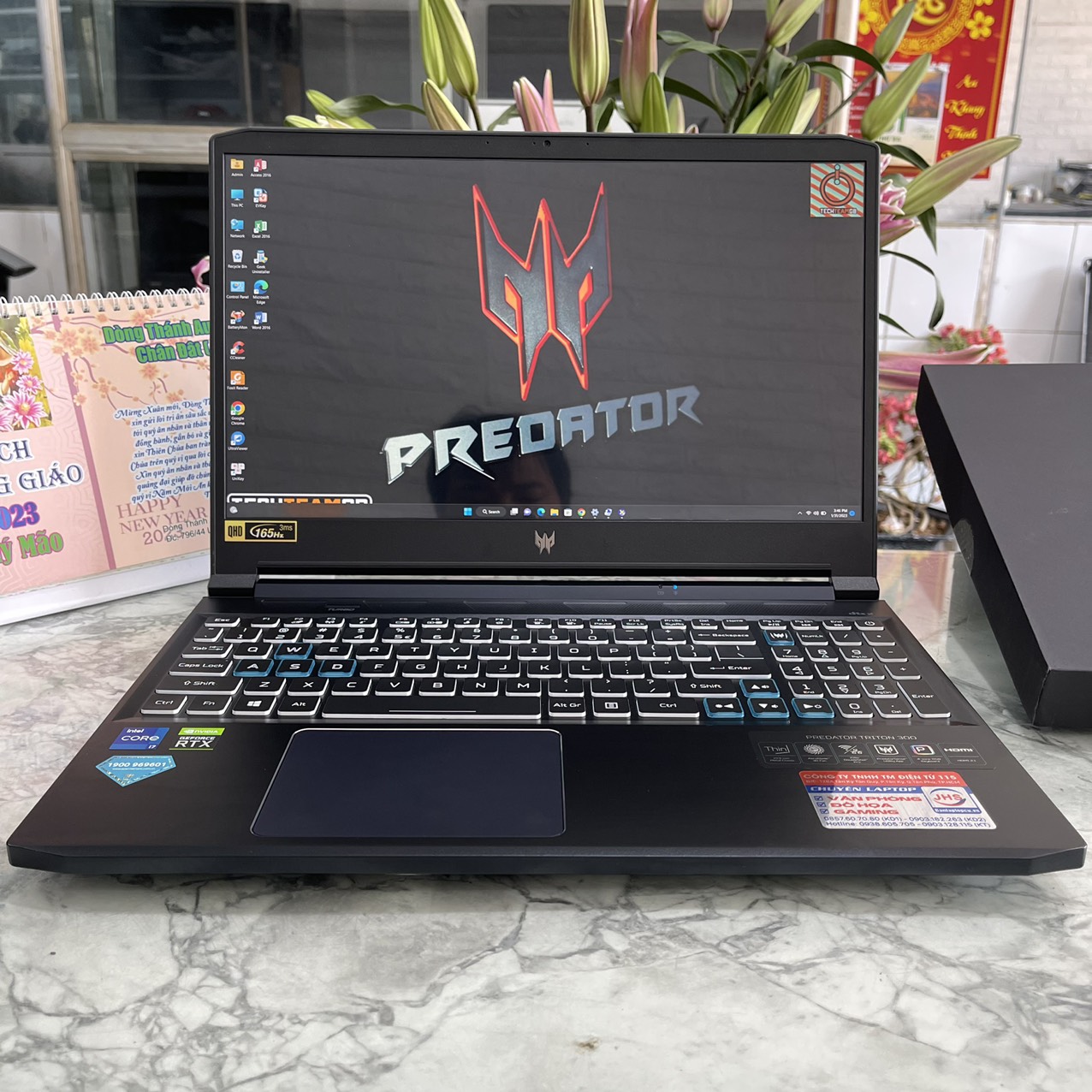 Gaming-Đồ họa Acer Predator Triton 300 PT315-53-71DJ MÁY LIKENEW (CÒN BẢO HÀNH HÃNG) Core i7-11800H RAM 16GB SSD 512GB Nvidia GeForce RTX 3070( 8GB GDDR6), Màn hình 15.6 inch QHD IPS 165Hz 