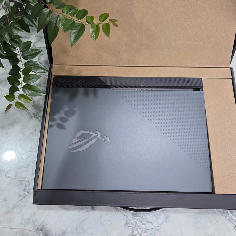 Gaming - Đồ Họa ASUS ROG Strix G15 G513IE-HN246W RYZEN 7 4800H RAM 16GB SSD 512GB RTX 3050 Ti 4Gb GDDR6 MÀN HÌNH : 15.6 Inch IPS 144Hz
