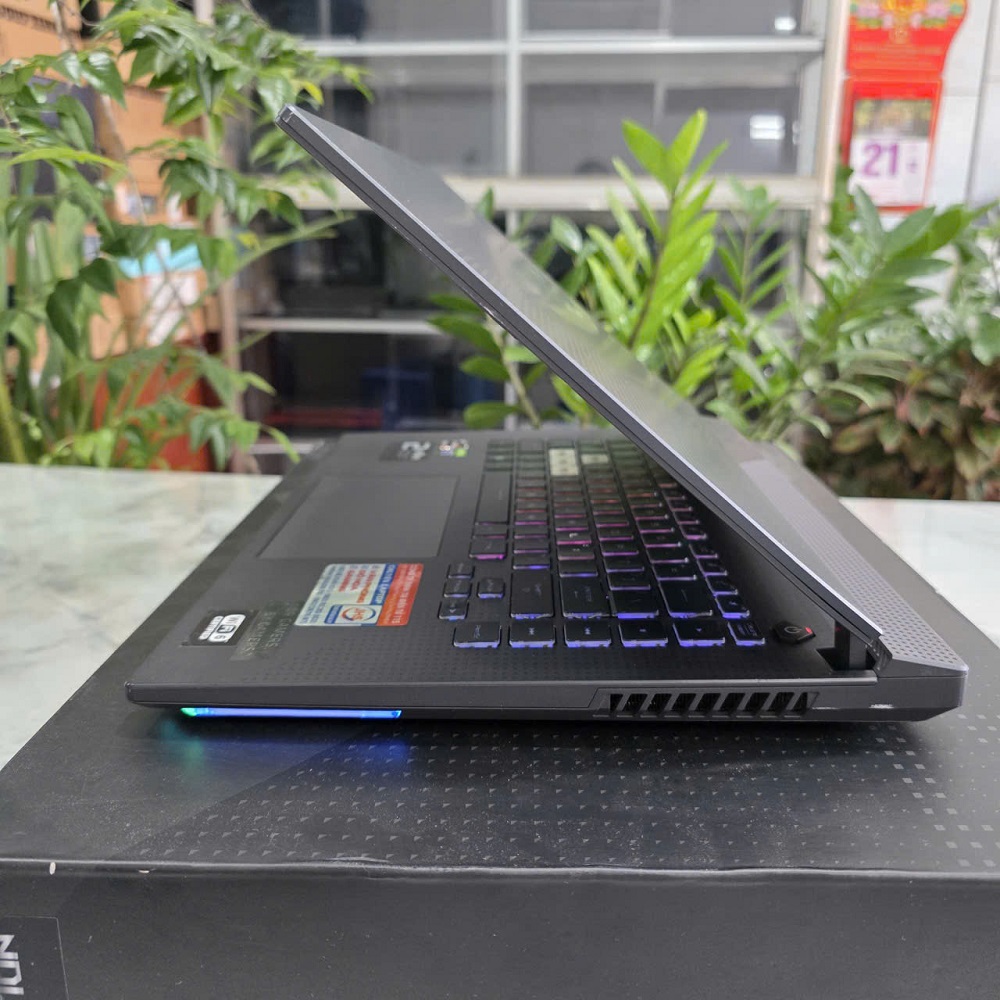 Gaming - Đồ Họa ASUS ROG Strix G15 G513IE-HN246W RYZEN 7 4800H RAM 16GB SSD 512GB RTX 3050 Ti 4Gb GDDR6 MÀN HÌNH : 15.6 Inch IPS 144Hz