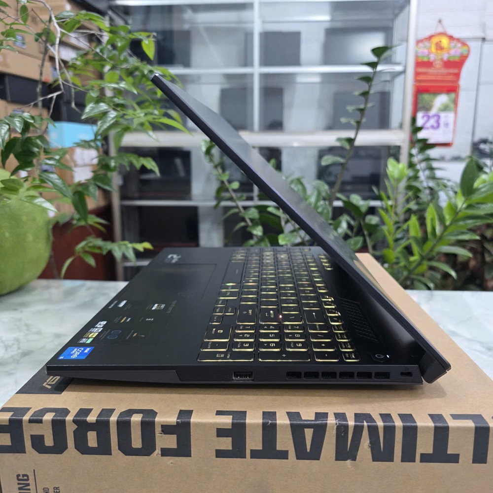 Gaming - Đồ Họa Asus TUF Dash F15 FX517ZC CORE I5-12450H RAM 8GB SSD 512GB RTX 3050 (4GB) MÀN HÌNH : 15.6 Inch 144Hz