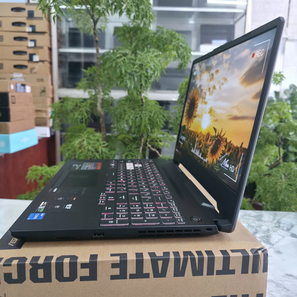 Gaming - Đồ Họa Asus TUF F15 FX506HF CORE I5-11400H RAM 8GB SSD 512GB Vga RTX 2050 4GB MÀN HÌNH : 15.6 Inch IPS 144Hz