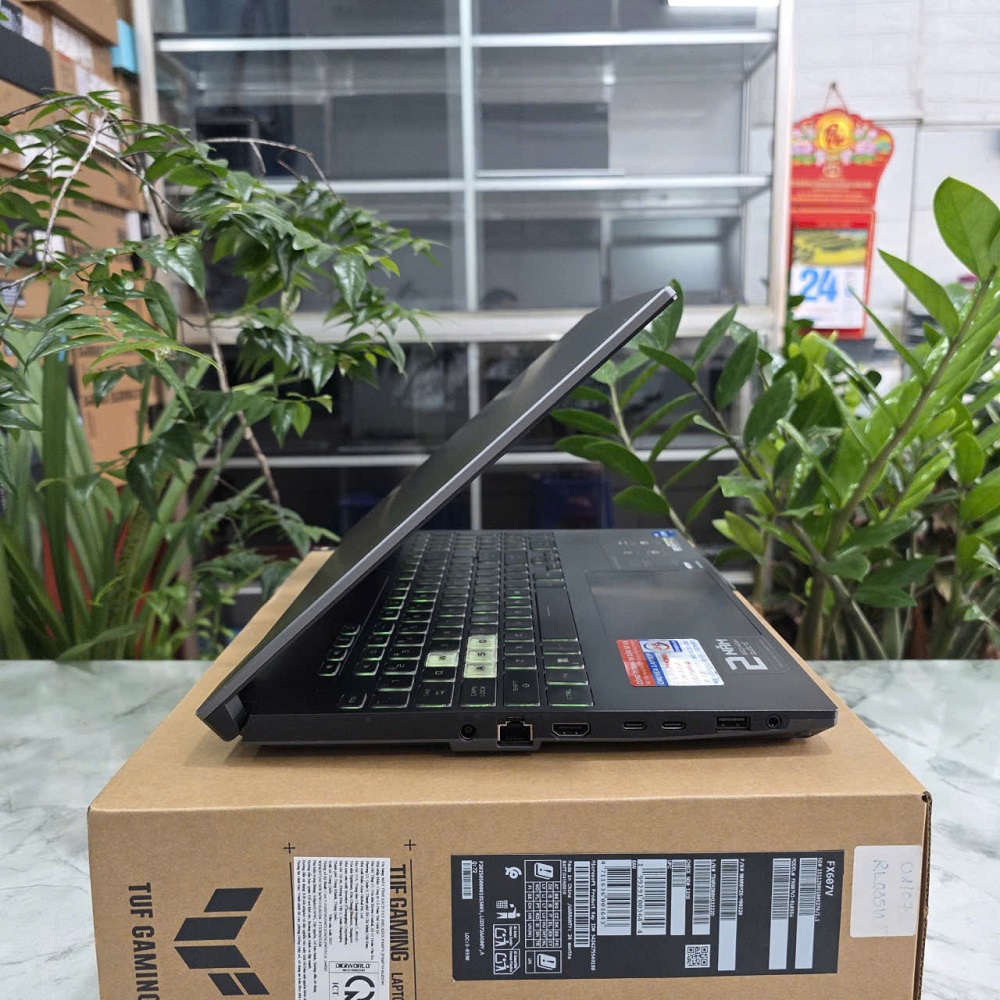 Gaming - Đồ Họa ASUS TUF F15 FX507ZC-HN124W CORE I7-12700H RAM 16GB SSD 512GB RTX 3050 4GB GDDR6 MÀN HÌNH : 15.6''IPS 144Hz