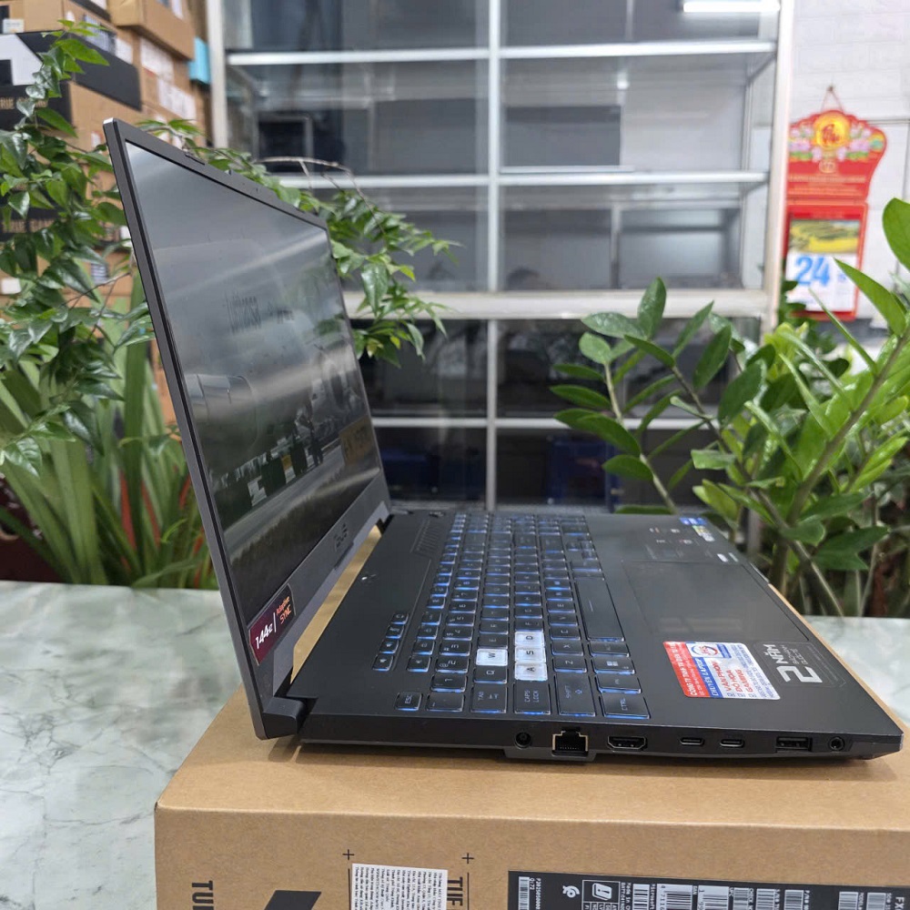 Gaming - Đồ Họa ASUS TUF F15 FX507ZC-HN124W CORE I7-12700H RAM 16GB SSD 512GB RTX 3050 4GB GDDR6 MÀN HÌNH : 15.6''IPS 144Hz