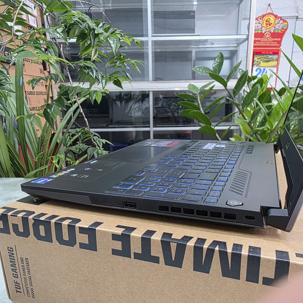 Gaming - Đồ Họa ASUS TUF F15 FX507ZC-HN124W CORE I7-12700H RAM 16GB SSD 512GB RTX 3050 4GB GDDR6 MÀN HÌNH : 15.6''IPS 144Hz