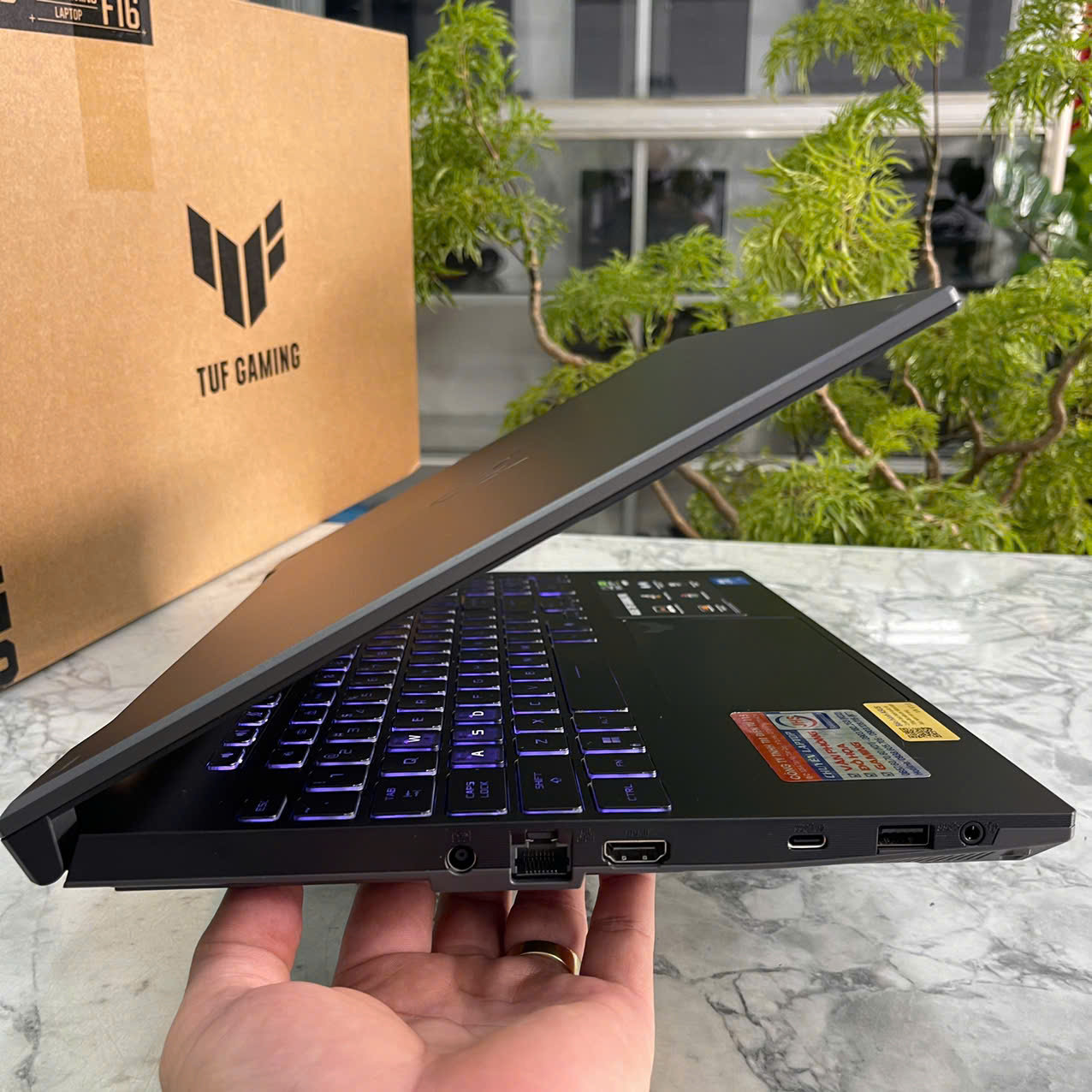 Gaming - Đồ Họa ASUS TUF F16 FX607VJ-RL034W(Máy LikeNew-Full Box-Bảo Hành Hãng) CORE 5 210H RAM 16GB SSD 512GB RTX 3050 6GB MÀN HÌNH : 16" FHD+ 144Hz