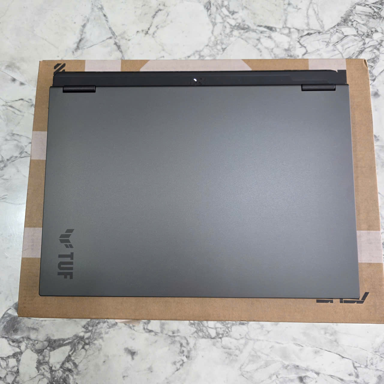 Gaming - Đồ Họa ASUS TUF F16 FX608JHR-RV037W (MÁY NEW OPEN BOX) CORE I7-14650HX RAM 16GB SSD 1.000GB VGA RTX 5050 8GB GDDR7 MÀN HÌNH : 16-Inch FHD+ 300 nits,165Hz