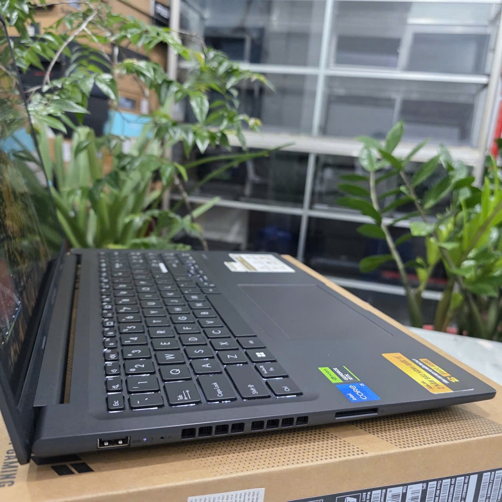 Gaming - Đồ Họa ASUS Vivobook 16 K3605ZF CORE I5 12500H RAM 16GB SSD 512GB RTX 2050 4GB MÀN HÌNH : 15.6 Inch FHD+ 144Hz