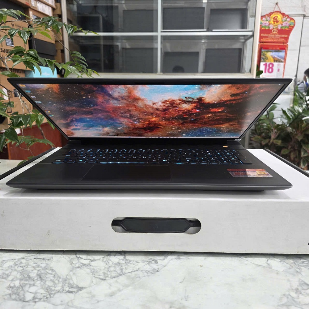 Gaming - Đồ Họa DELL ALIENWARE M18 R2 CORE I7 14700HX RAM 16GB SSD 512GB RTX 4070 8GB MÀN HÌNH : 18'' QHD+ 165Hz