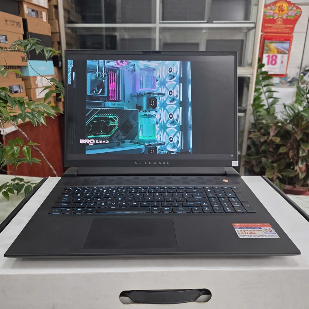 Gaming - Đồ Họa DELL ALIENWARE M18 R2 CORE I7 14700HX RAM 16GB SSD 512GB RTX 4070 8GB MÀN HÌNH : 18'' QHD+ 165Hz