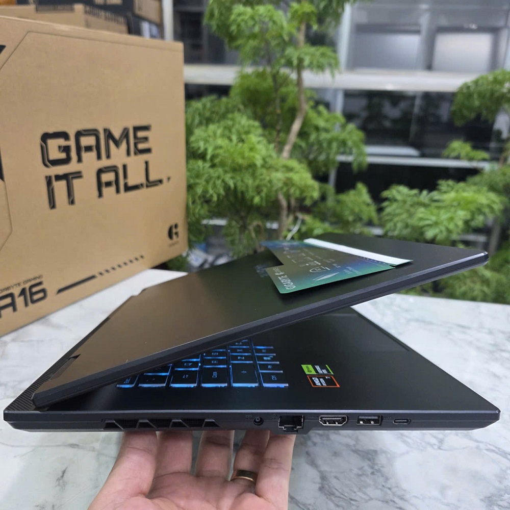 Gaming - Đồ Họa Gigabyte A16 GA63H Bảo Hành Hãng RYZEN 7 260 RTX™ 5050 8GB GDDR7 RAM 16GB SSD 512GB MÀN HÌNH : 16" INCH IPS WUXGA 165Hz, 300nits
