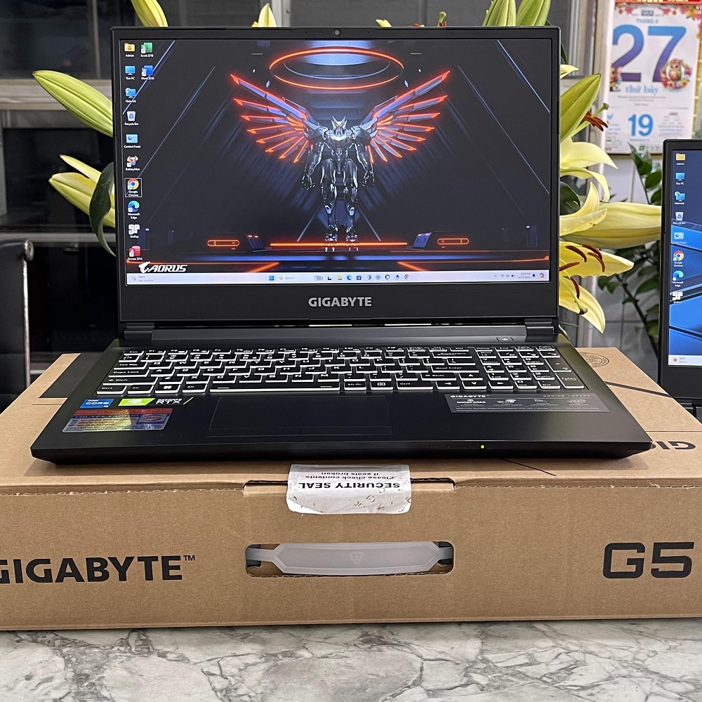 Gaming - Đồ Họa Gigabyte G5 GD-AX201NGW CORE I5-11400H RAM 16GB SSD 512GB RTX 3050 (4GBGDDR6) MÀN HÌNH : 15.6''Inch Fhd IPS 144Hz