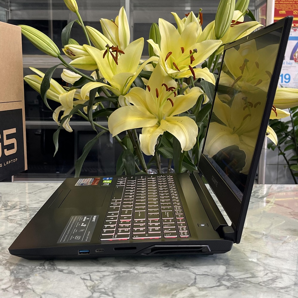 Gaming - Đồ Họa Gigabyte G5 GD-AX201NGW CORE I5-11400H RAM 16GB SSD 512GB RTX 3050 (4GBGDDR6) MÀN HÌNH : 15.6''Inch Fhd IPS 144Hz