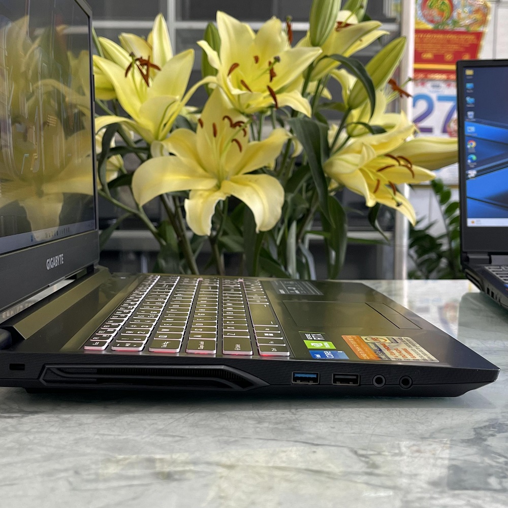 Gaming - Đồ Họa Gigabyte G5 GD-AX201NGW CORE I5-11400H RAM 16GB SSD 512GB RTX 3050 (4GBGDDR6) MÀN HÌNH : 15.6''Inch Fhd IPS 144Hz