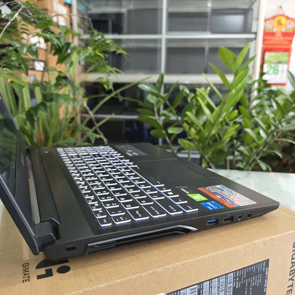 Gaming - Đồ Họa Gigabyte G5 GD-AX201NGW CORE I5-11400H RAM 16GB SSD 512GB RTX 3050 4GB GDDR6 MÀN HÌNH : 15.6'' IPS 144Hz