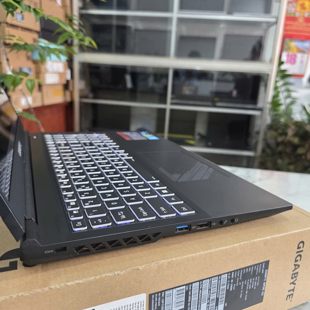 Gaming - Đồ Họa Gigabyte G5 MF5-AX211NGW BHH 6/2027 CORE I5-13500H RAM 16GB SSD 512GB RTX 4050 6GB MÀN HÌNH : 15.6'' IPS 144.Hz