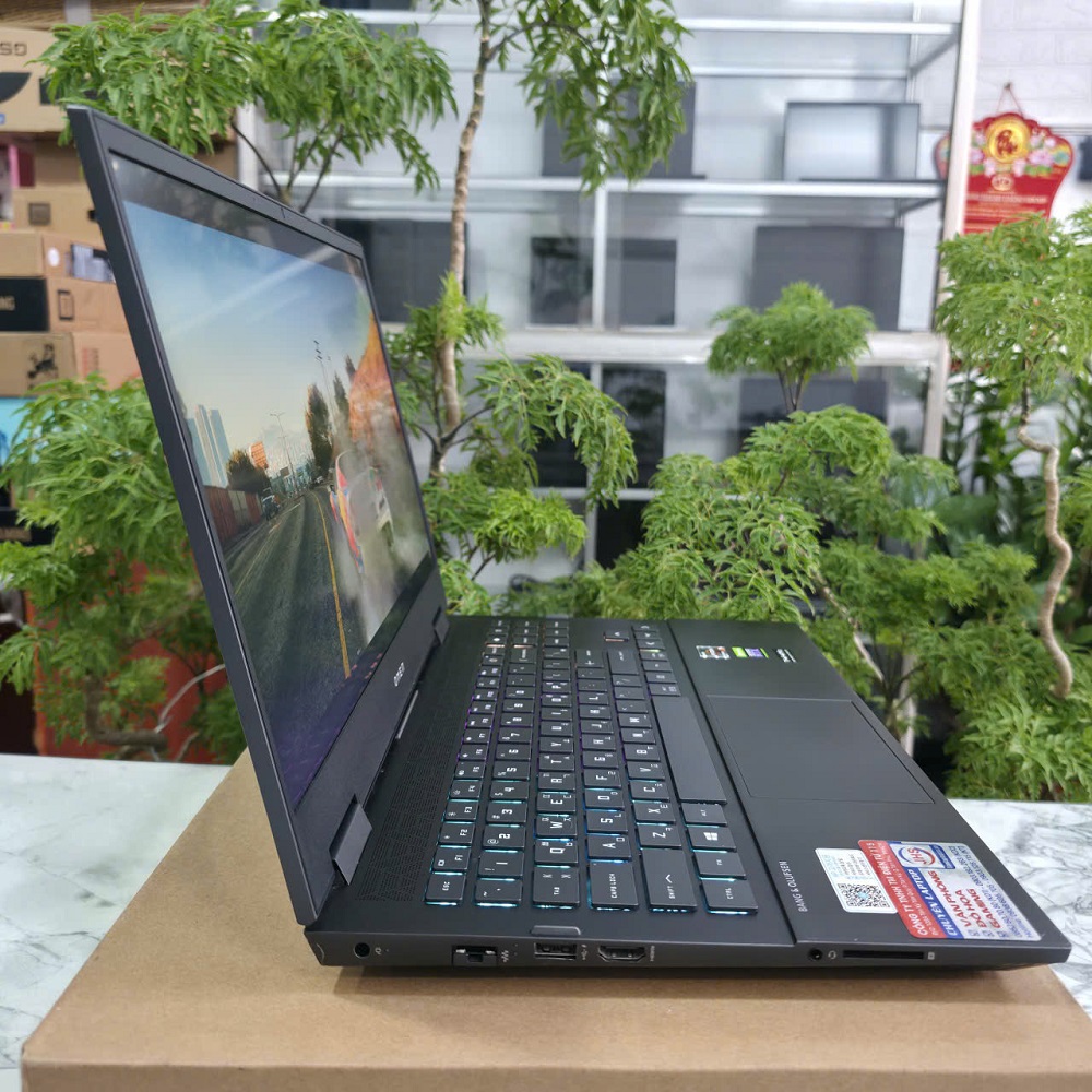 Gaming - Đồ Họa HP OMEN 15-en1027AX RYZEN 7-5800H RAM 16GB SSD 512GB RTX™ 3070 8GB MÀN HÌNH : 15,6 INCH IPS 144hz