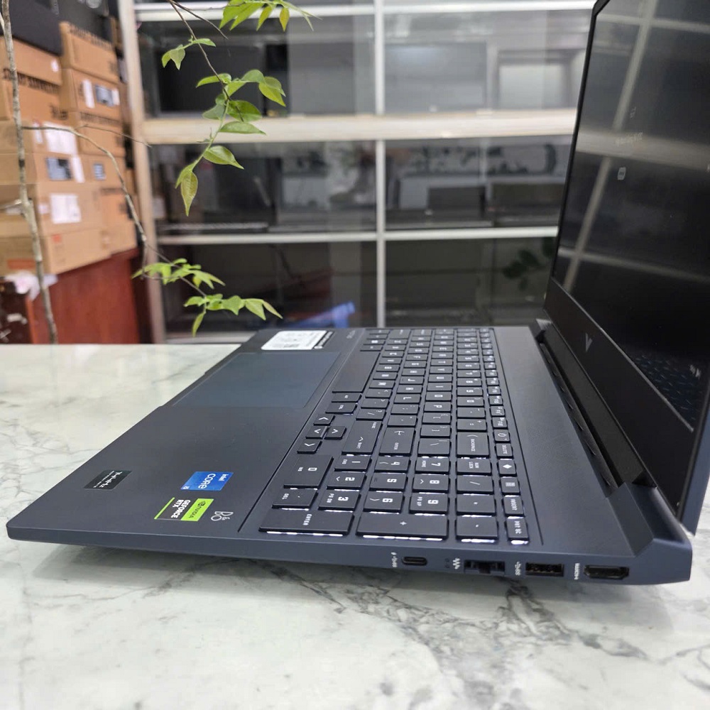 Gaming-ĐỒ HỌA HP VICTUS 15-fa0033TX CORE™ I5-12450H RAM 8GB SSD 512GB RTX 3050 4GB MÀN HÌNH : 15.6 Inch IPS 144Hz