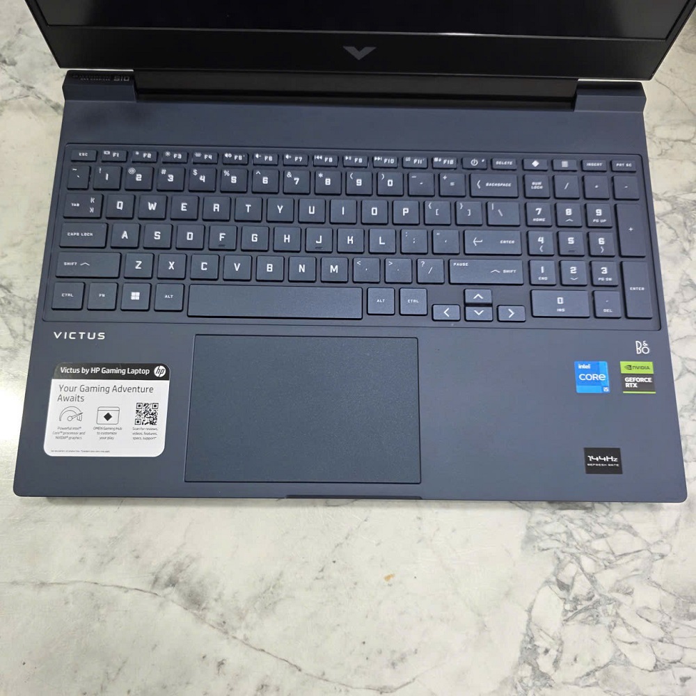 Gaming-ĐỒ HỌA HP VICTUS 15-fa0033TX CORE™ I5-12450H RAM 8GB SSD 512GB RTX 3050 4GB MÀN HÌNH : 15.6 Inch IPS 144Hz