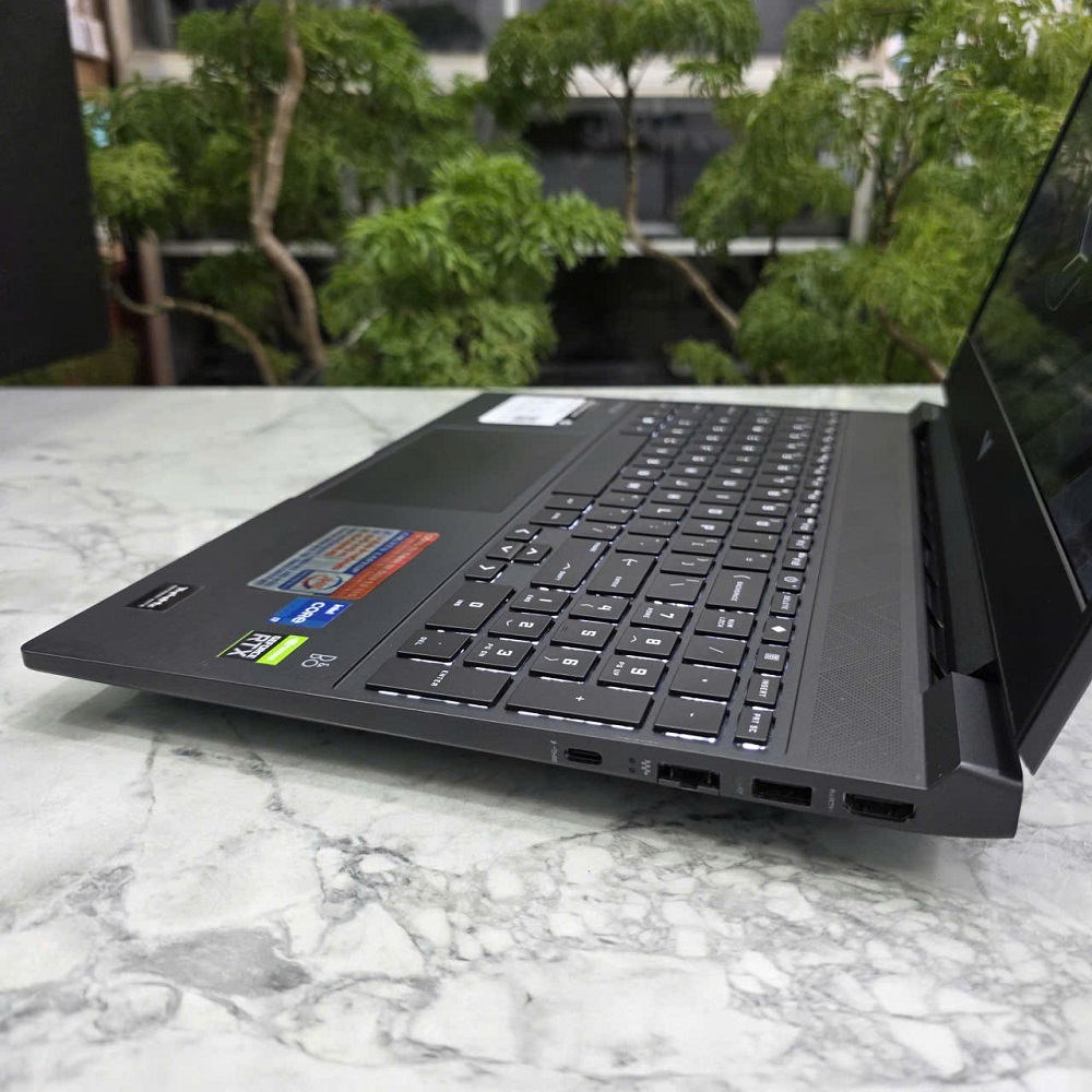 Gaming - Đồ Họa HP VICTUS 15-faoo32dx Core I7-12650H RAM 16GB SSD 512GB RTX3050 Ti (4GB) Màn Hình : 15.6'' Inch FHD 144Hz, IPS 