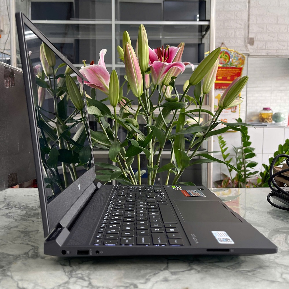 Gaming - Đồ Họa HP VICTUS 15 FB1022AX RYZEN 5 7535Hz RAM 16GB SSD 512GB RTX™ 2050 4GB MÀN HÌNH : 15.6 Inch Fhd IPS 144 Hz 