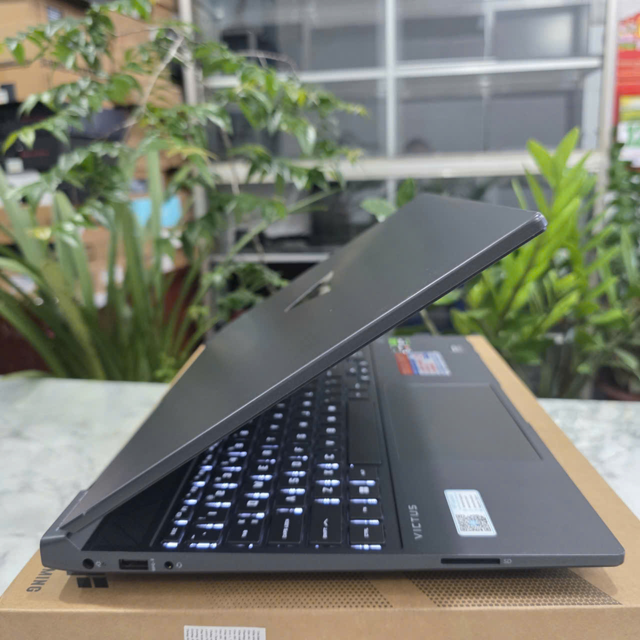 Gaming - Đồ Họa HP Victus 15-fb1022AX RYZEN-7535HS RAM 16GB SSD 512GB RTX2050 4GB MÀN HÌNH : 15.6 INCH IPS 144Hz