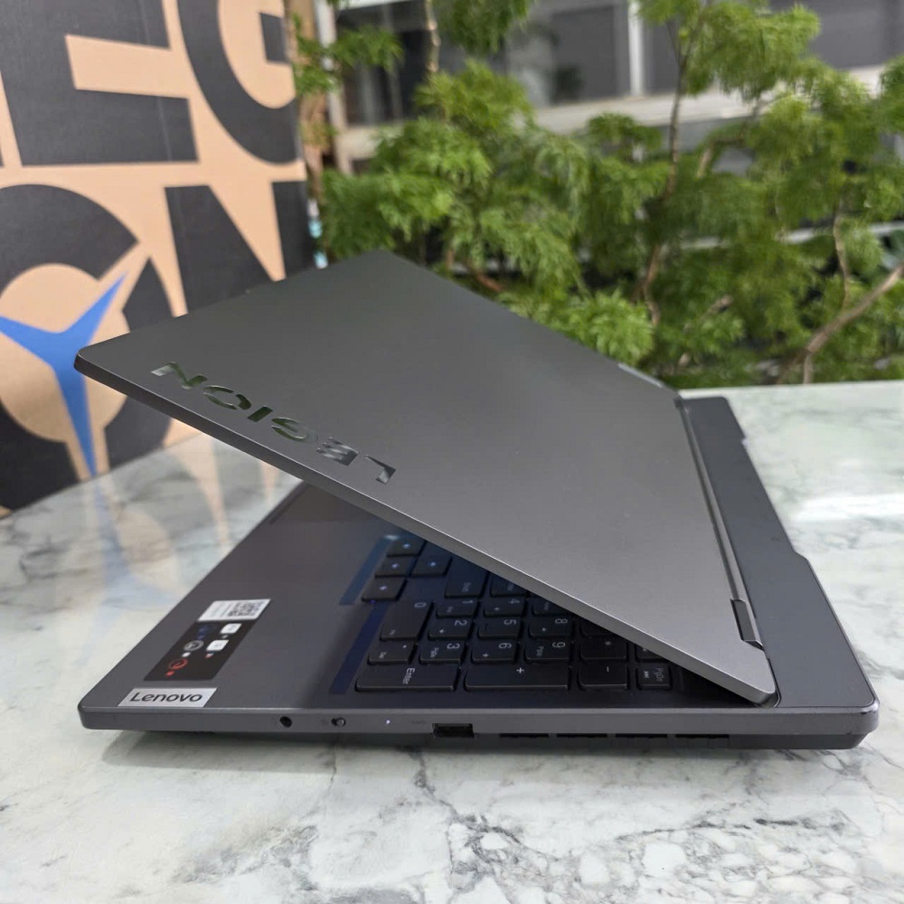 Gaming - Đồ Họa Lenovo Legion 5 15IAH7 CORE I5-12500H RAM 16GB SSD 512GB RTX™ 3050 Ti 4GB GDDR6 MÀN HÌNH : 15.6 INCH IPS 165Hz 100% sRGB
