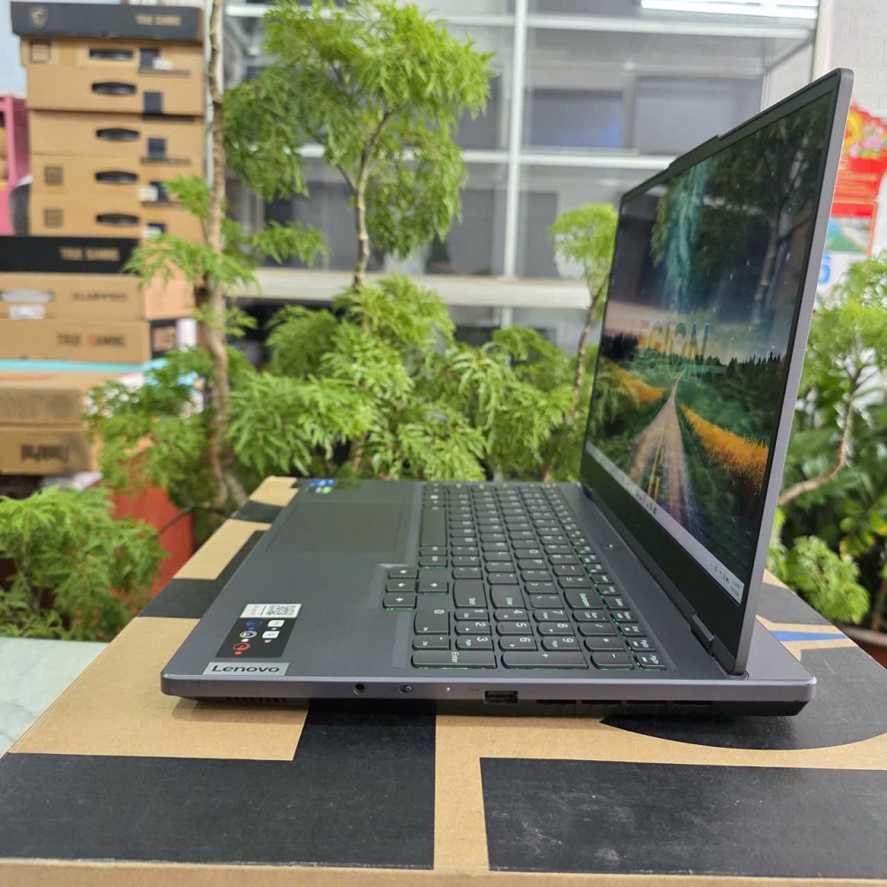 Gaming - Đồ Họa Lenovo Legion 5 15IAH7 CORE I5-12500H RAM 16GB SSD 512GB RTX™ 3050 Ti 4GB GDDR6 MÀN HÌNH : 15.6 INCH IPS 165Hz 100% sRGB