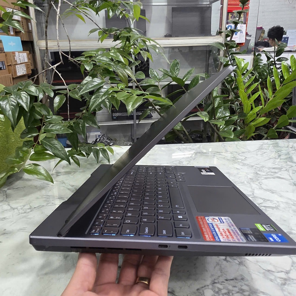 Gaming - Đồ Họa LENOVO LEGION 5 15IAH7H CORE I5-12500H RAM 16GB SSD 512GB RTX 3050 Ti 4GB MÀN HÌNH : 165Hz 100% sRGB