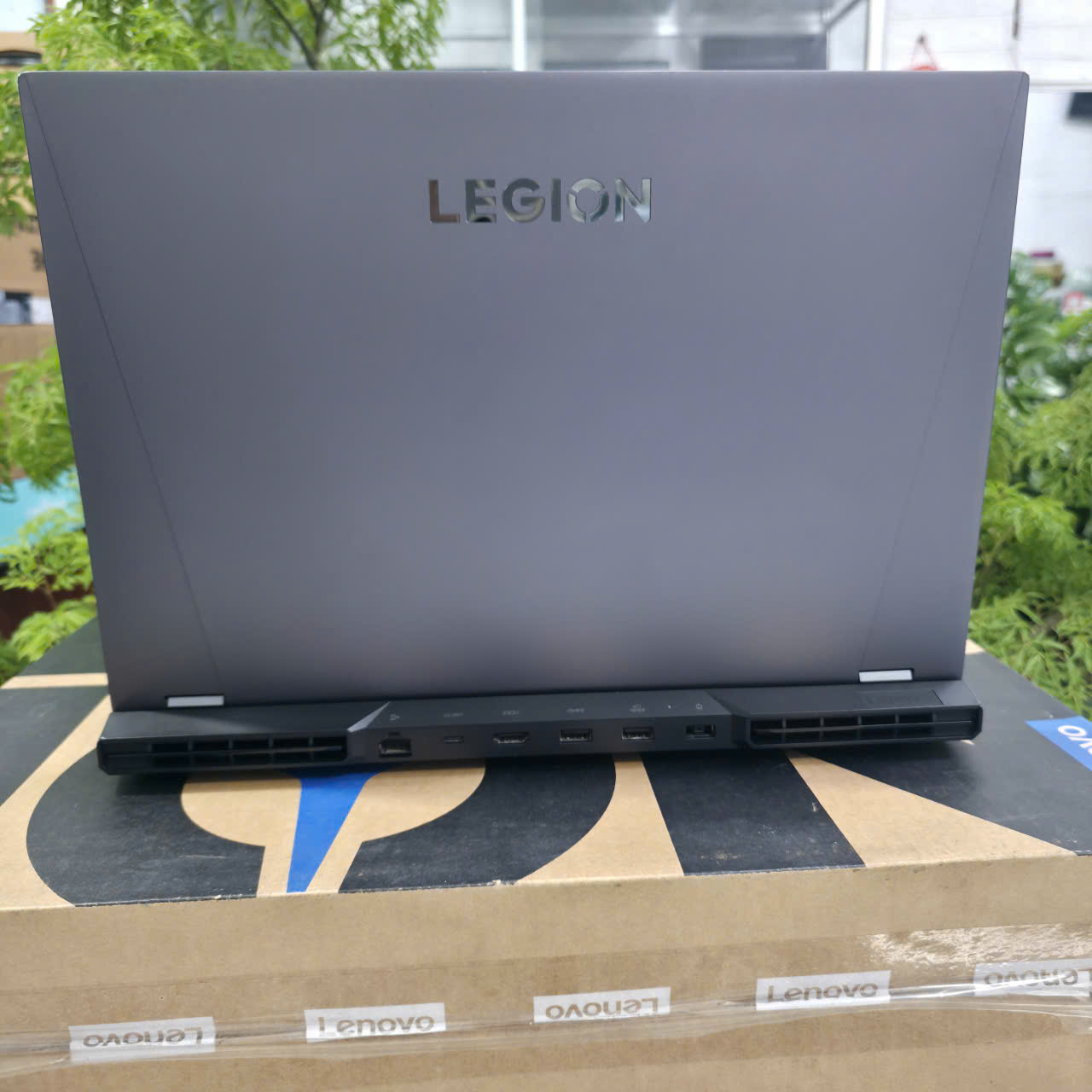Gaming - Đồ Họa Lenovo Legion 5 Pro 16IAH7H CORE I7-12700H RAM 16GB SSD 1.000GB RTX 3070 8GB GDDR6 MÀN HÌNH : 16 Inch 2K 165Hz, 100% sRGB