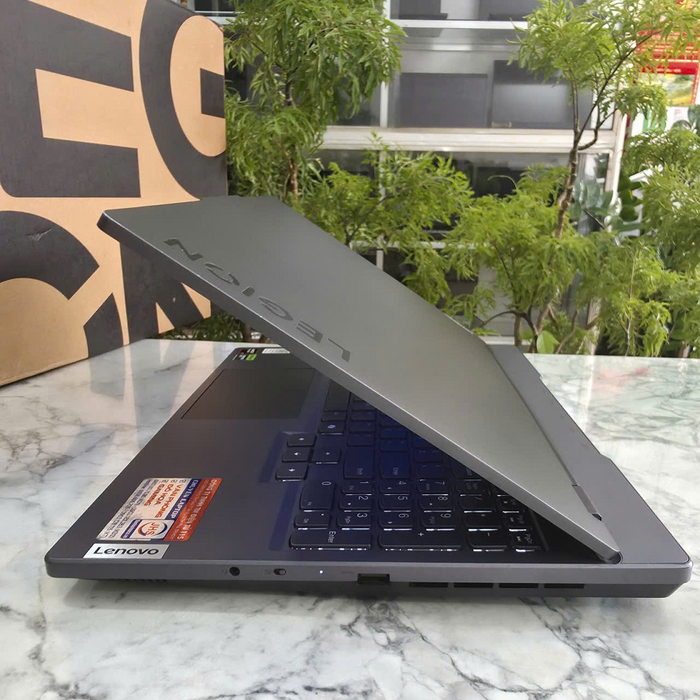 Gaming - Đồ Họa Lenovo Legion 5 R7000 AHP9 GIÁ TỐT RYZEN 7-8745H RAM 16GG SSD 512GB RTX™ 4050 6GB GDDR6 MÀN HÌNH : 15.6'' FHD 144Hz 