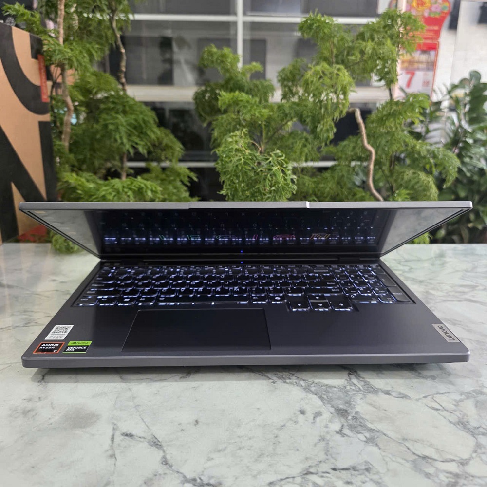 Gaming - Đồ Họa Lenovo Legion 5 R7000 AHP9 GIÁ TỐT RYZEN 7-8745H RAM 16GG SSD 512GB RTX™ 4060 8GB GDDR6 MÀN HÌNH : 15.6'' FHD 144Hz 