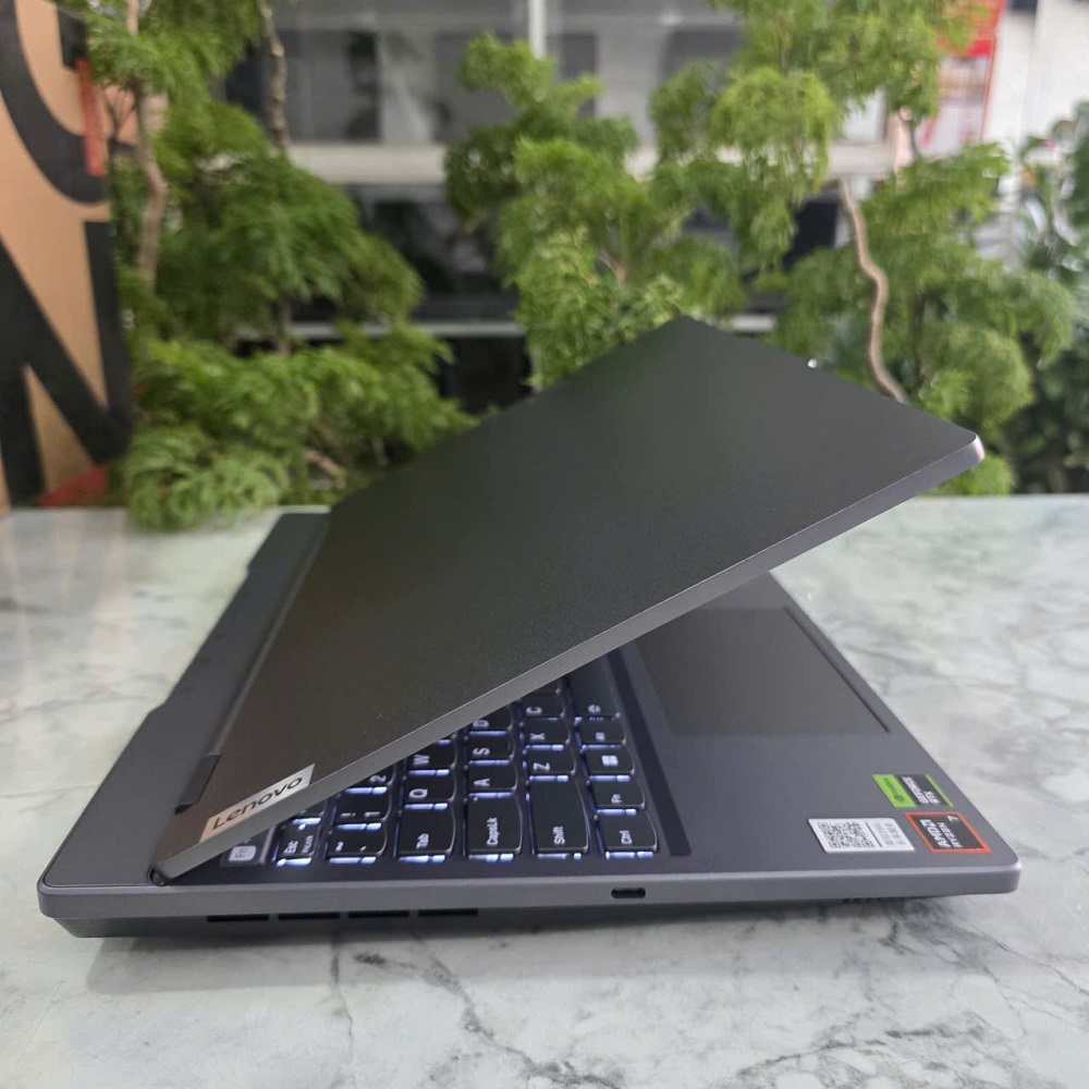 Gaming - Đồ Họa Lenovo Legion 5 R7000 AHP9 GIÁ TỐT RYZEN 7-8745H RAM 16GG SSD 512GB RTX™ 4060 8GB GDDR6 MÀN HÌNH : 15.6'' FHD 144Hz 