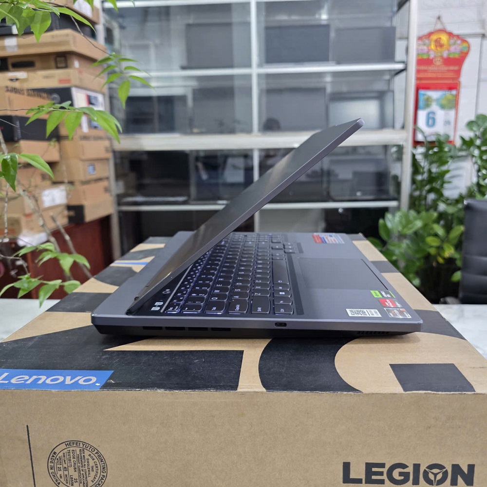 Gaming - Đồ Họa LENOVO LEGION 5 R7000 ARP8 RYZEN 7-7735H RAM 16GG SSD 512GB RTX™ 4060 8GB GDDR6 MÀN HÌNH : 15.6'' 15.6" WQHD 165Hz