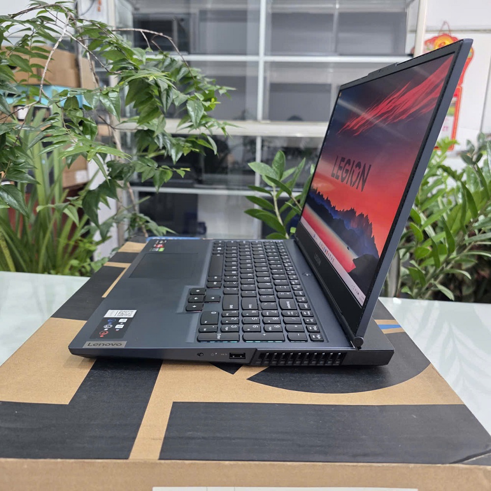 Gaming - Đồ Họa LENOVO LEGION 5-15ACH6 RYZEN 5-5600H RAM 16GB SSD 512GB RTX 3050 Ti 4Gb MÀN HÌNH : 15.6"IPS 165Hz 