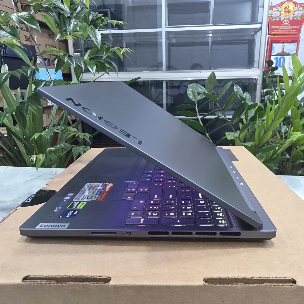 Gaming - Đồ Họa LENOVO LEGION Slim 7I 16IRH8 CORE I9-13900H RAM 16GB SSD 1.000GB RTX 4070 8GB GDDR6 MÀN HÌNH : 16" WQXGA 240Hz 
