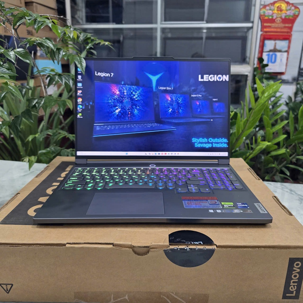 Gaming - Đồ Họa LENOVO LEGION Slim 7I 16IRH8 CORE I9-13900H RAM 16GB SSD 1.000GB RTX 4070 8GB GDDR6 MÀN HÌNH : 16" WQXGA 240Hz 