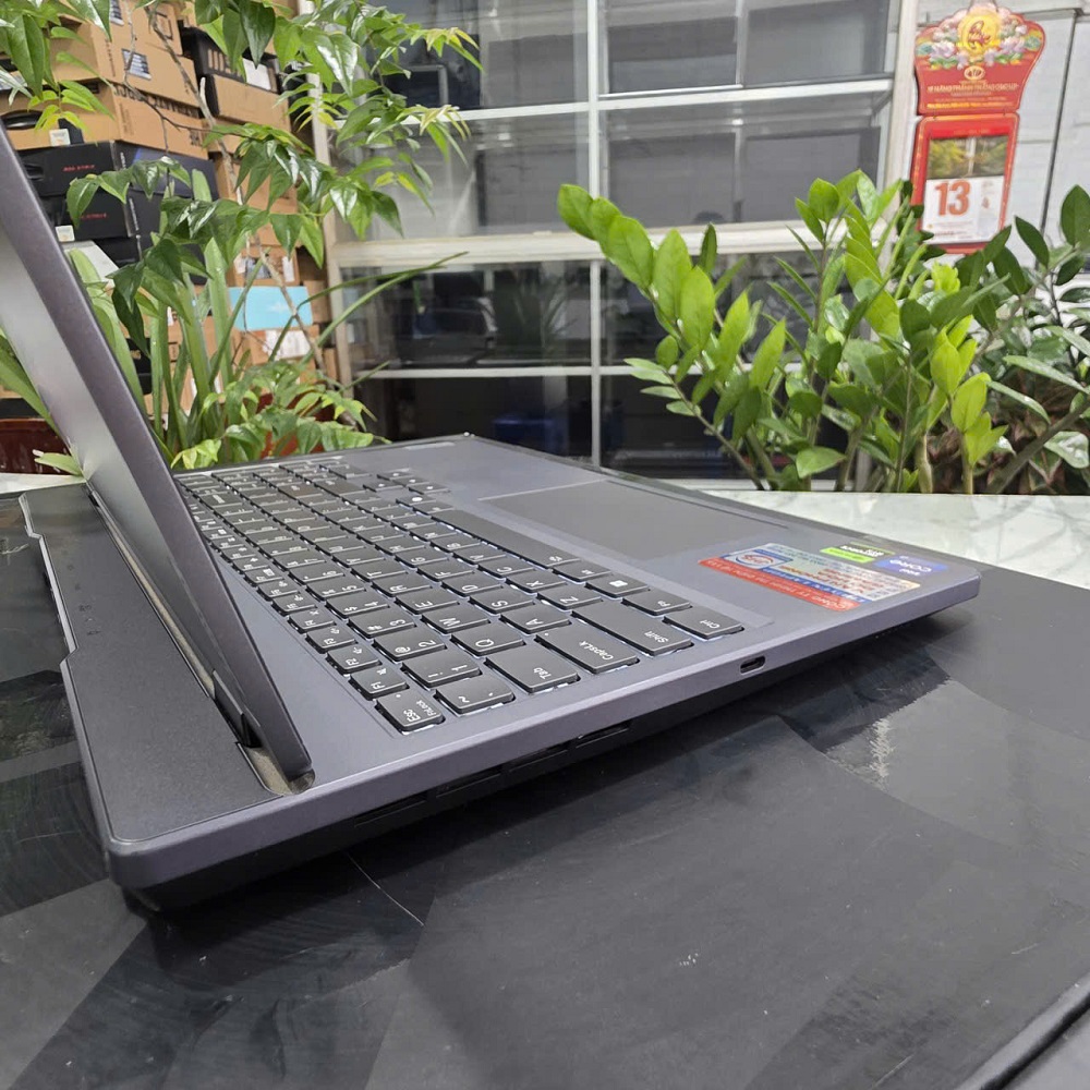 Gaming - Đồ Họa LENOVO LEGION Y7000 2024 CORE I7-13650HX RAM 24GB SSD 512GB RTX 4060 8GB MÀN HÌNH : 15.6''IPS 144Hz