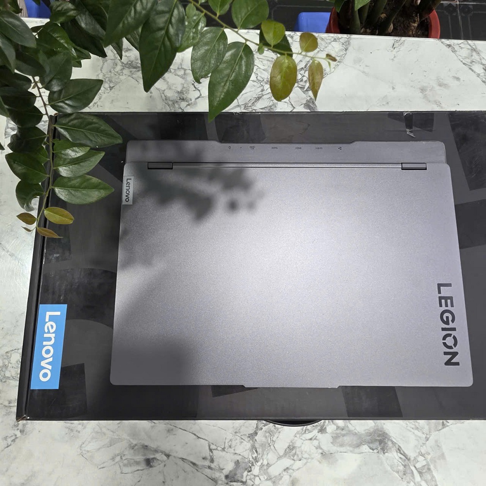 Gaming - Đồ Họa LENOVO LEGION Y7000 2024 CORE I7-13650HX RAM 24GB SSD 512GB RTX 4060 8GB MÀN HÌNH : 15.6''IPS 144Hz