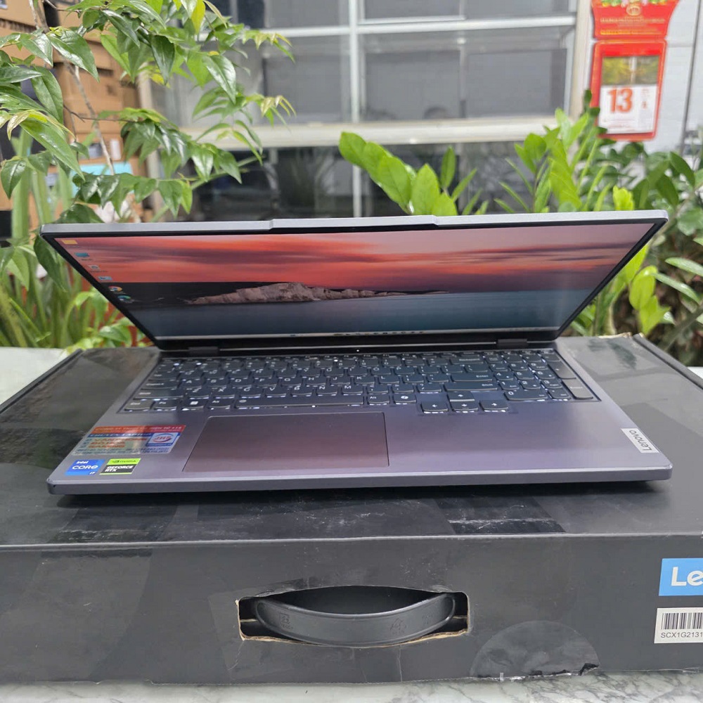 Gaming - Đồ Họa LENOVO LEGION Y7000 2024 CORE I7-13650HX RAM 24GB SSD 512GB RTX 4060 8GB MÀN HÌNH : 15.6''IPS 144Hz