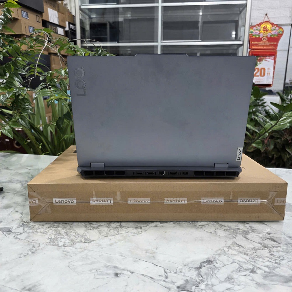 Gaming - Đồ Họa LENOVO LOQ 15IAX9 CORE I5-12450HX RAM 16GB SSD 512GB RTX 3050 6GB MÀN HÌNH : 15.6''IPS 144Hz 