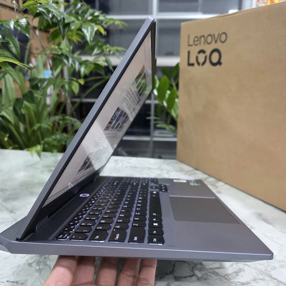 Gaming - Đồ Họa LENOVO LOQ 15IAX9 CORE I5-12450HX RAM 16GB SSD 512GB RTX 3050 6GB MÀN HÌNH : 15.6''IPS 144Hz 