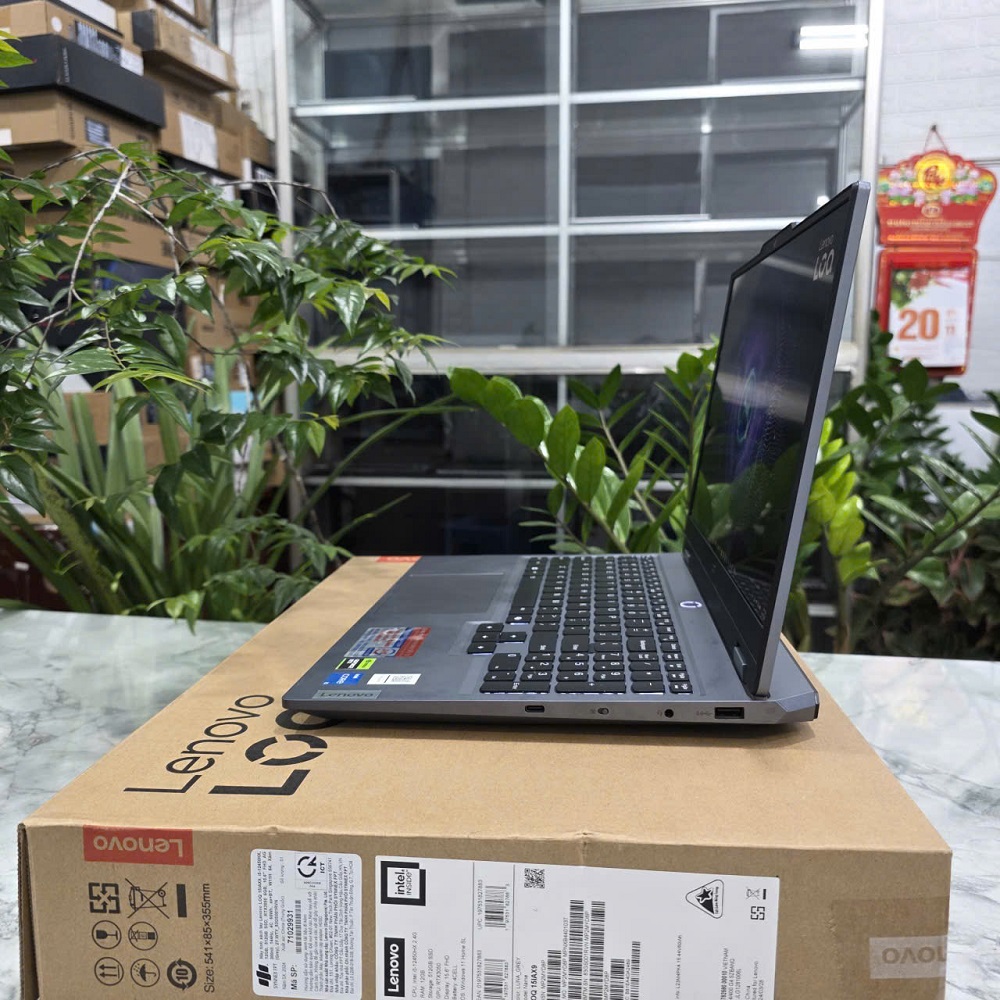 Gaming - Đồ Họa LENOVO LOQ 15IAX9 CORE I5-12450HX RAM 16GB SSD 512GB RTX 3050 6GB MÀN HÌNH : 15.6''IPS 144Hz 