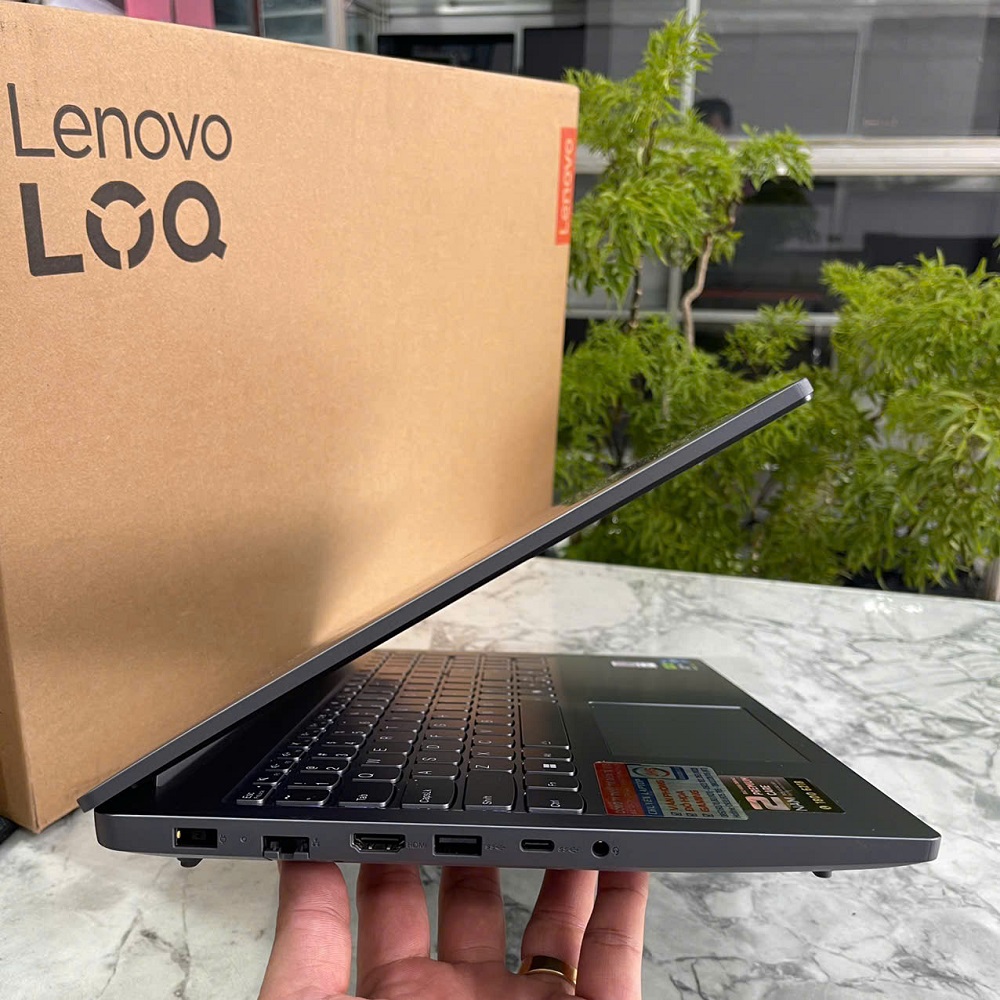 Gaming - Đồ Họa Lenovo LOQ Essential 15IAX9E BẢO HÀNH HÃNG CORE I5-12450HX RAM 16GB SSD 512GB Card RTX 3050 6GB MÀN HÌNH : 15.6 Inch IPS Fhd 144Hz 
