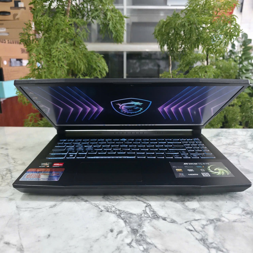 Gaming - Đồ Họa MSI Bravo 15 B7ED RYZEN 5 7535HS RAM 16GB SSD 512GB RX 6550M 4GB MÀN HÌNH : 15.6 INCH FHD IPS 144Hz