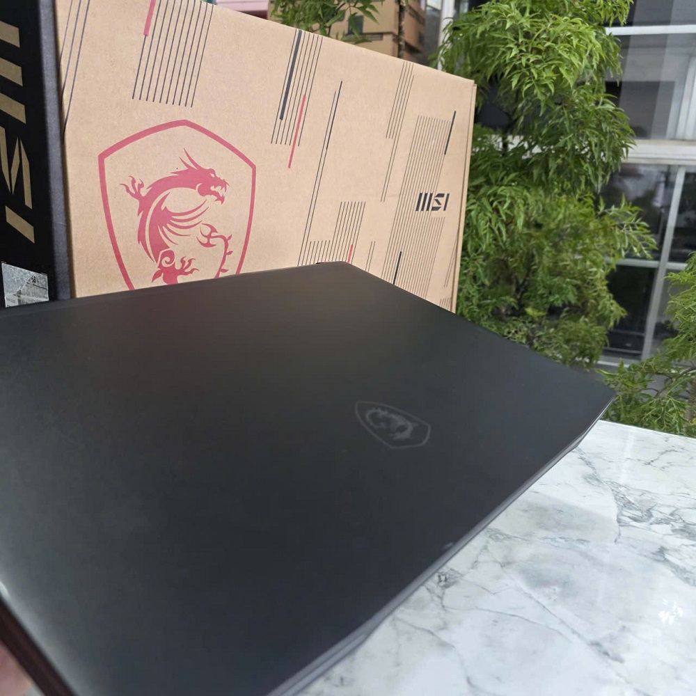 Gaming - Đồ Họa MSI Creator M16 A12UC 291VN CORE™ I7-12700H RAM 16GB SSD 256GB RTX 3050 4GB Màn Hình ; 16 Inch QHD+