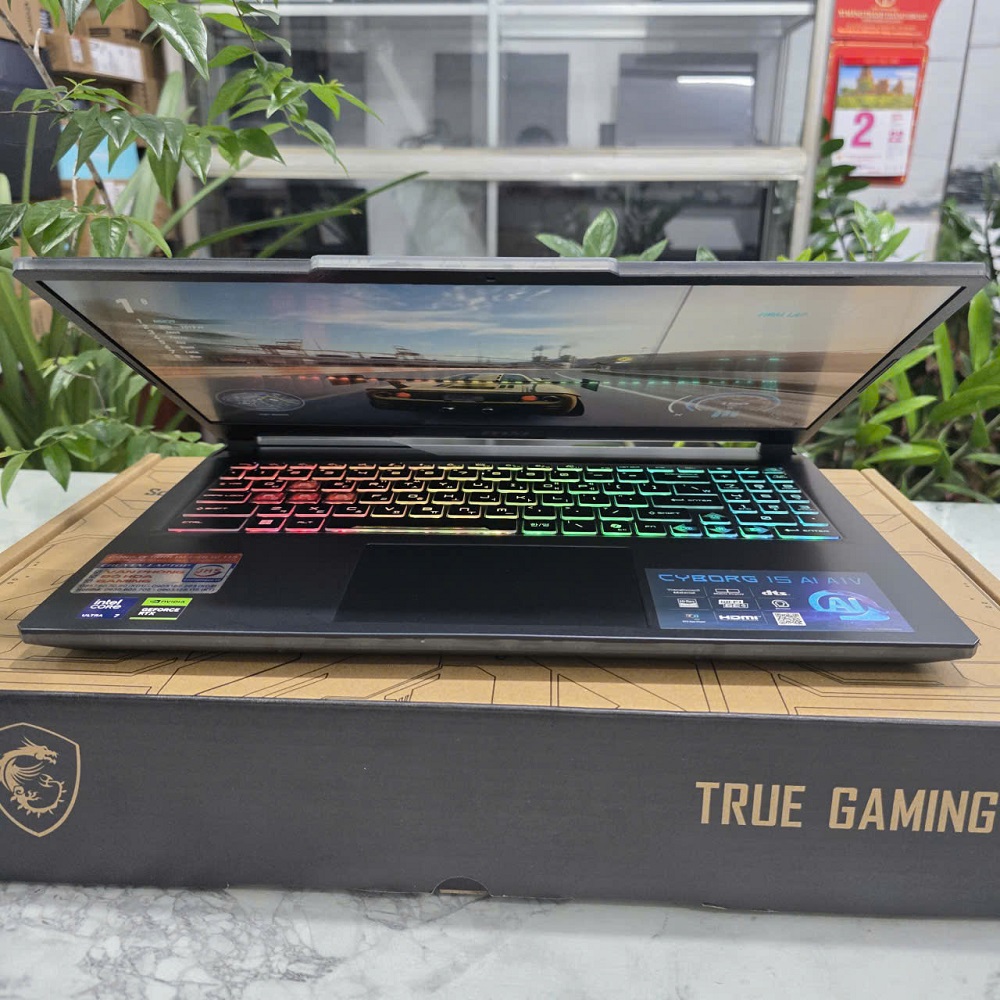 Gaming - Đồ Họa MSI Cyborg 15 AI A1VEK-024XKR Ultra 7 155H RAM 16GB SSD 512GB RTX4060 8GB MÀN HÌNH : 15.6''Inch IPS 144Hz