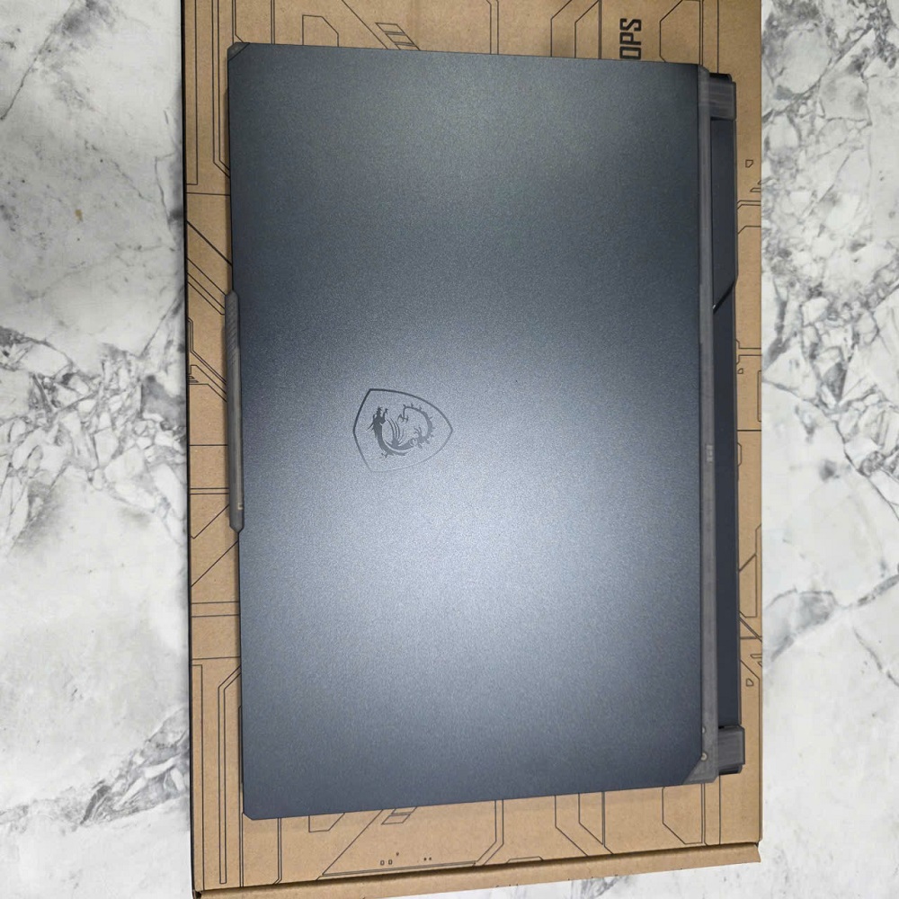 Gaming - Đồ Họa MSI Cyborg 15 AI A1VEK-024XKR Ultra 7 155H RAM 16GB SSD 512GB RTX4060 8GB MÀN HÌNH : 15.6''Inch IPS 144Hz