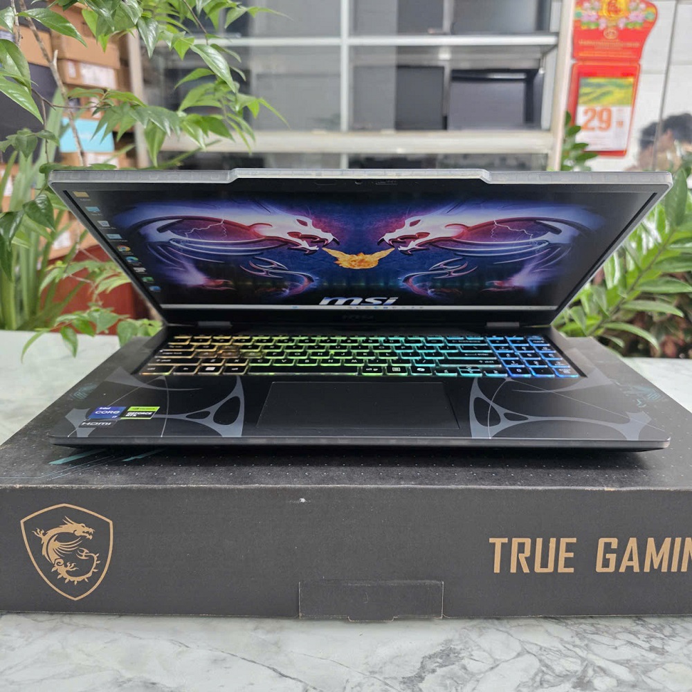 Gaming - Đồ Họa MSI Cyborg 15 B13WEKG MÁY SẢN XUẤT 1/2026 CORE I7-13620H RAM 16GB SSD 512GB RTX 5050 8GB GDDR7 MÀN HÌNH : 15.6Inch IPS 144Hz